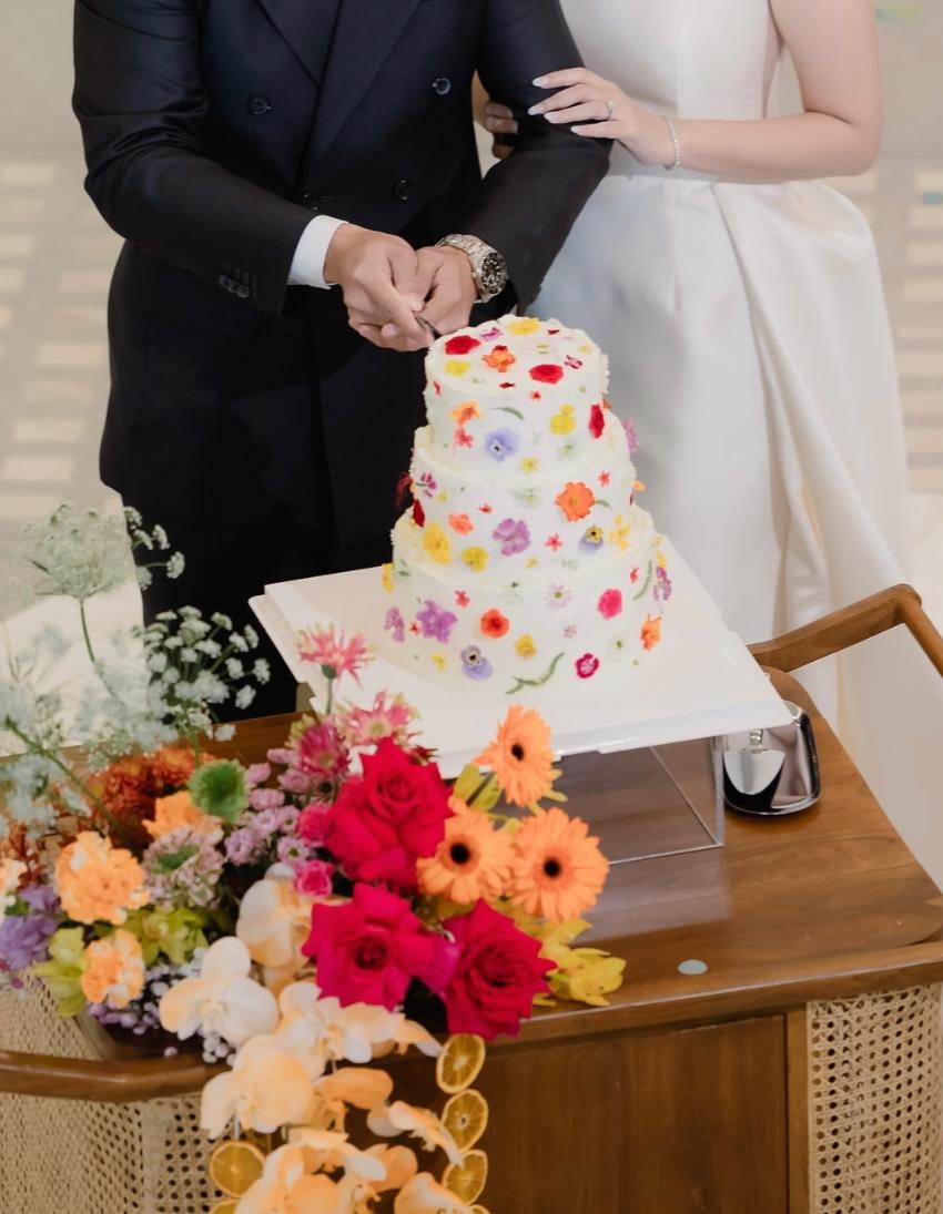Wedding cake gallery